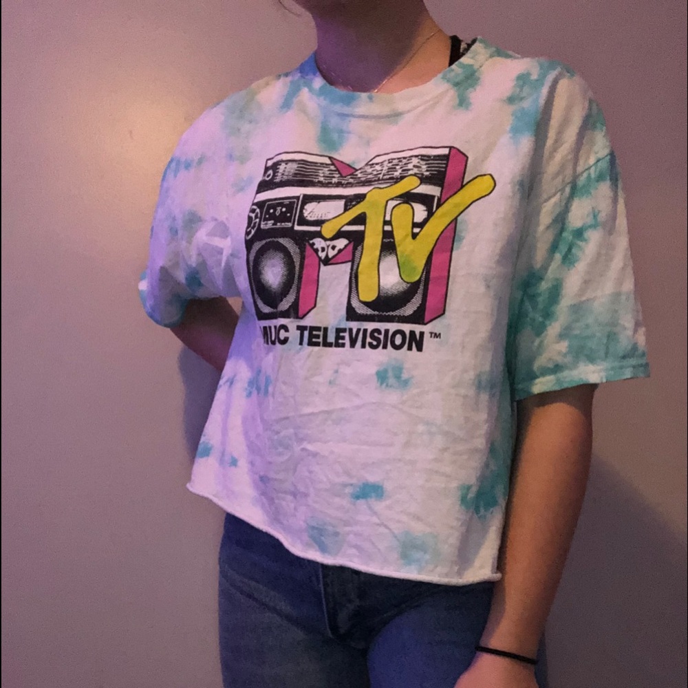 MTV crop top